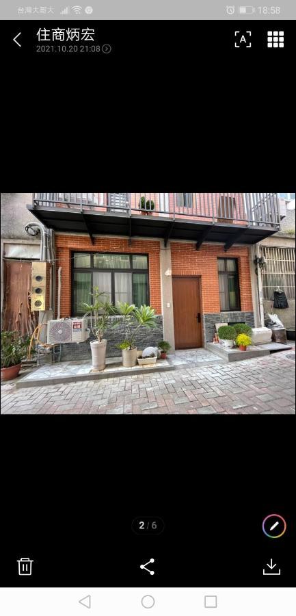 摩登旅宿 Tainan Bagian luar foto
